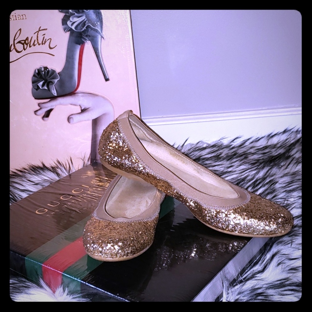 🛍 SALE 🛍 Stuart Weitzman Lastikon flats🥿